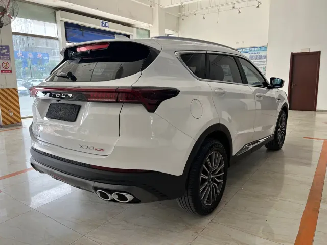 Jetour X70 Plus — Фото автомобиля 4