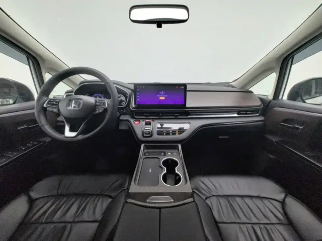 Honda Odyssey — Фото автомобиля 5