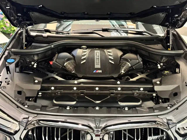 BMW X6 M — Фото автомобиля 23