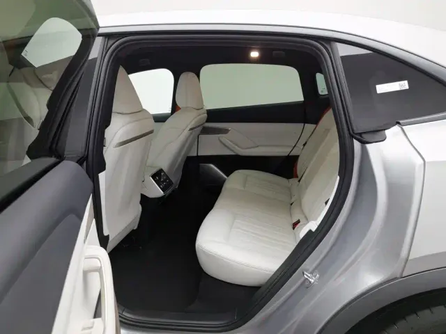 Onvo L60 — Фото автомобиля 15
