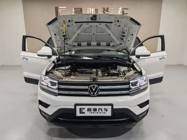 Volkswagen Tharu — Фото автомобиля 13