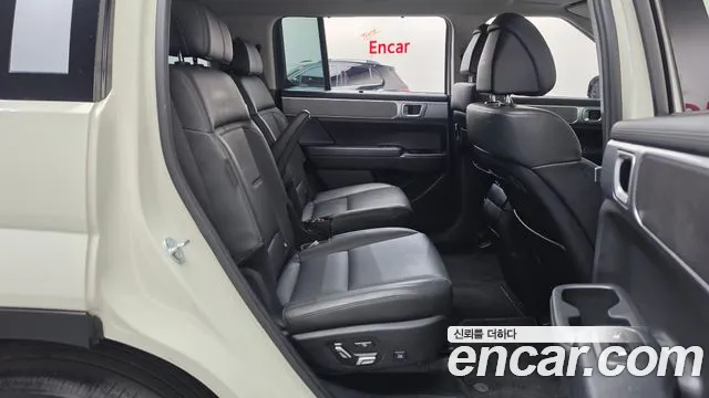 Hyundai Santafe Santa Fe (MX5) Бензин 2.5T 2WD — Фото автомобиля 8