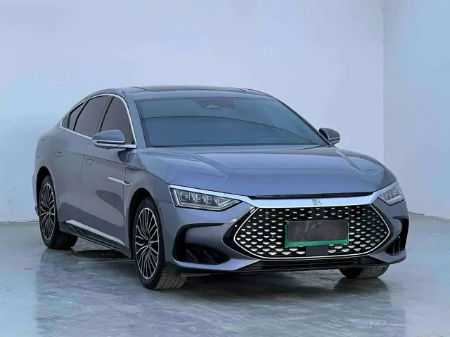 BYD Han — Фото автомобиля 9