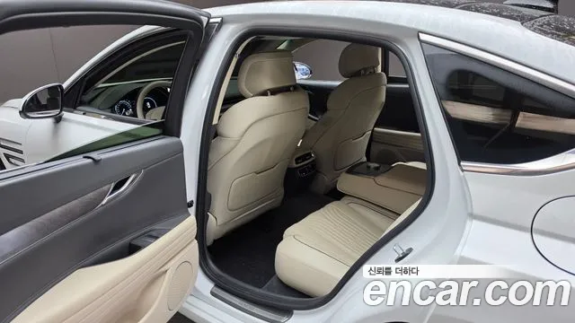 Genesis G80 RG3 — Фото автомобиля 18