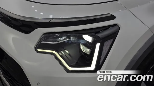 Kia Niro — Фото автомобиля 7