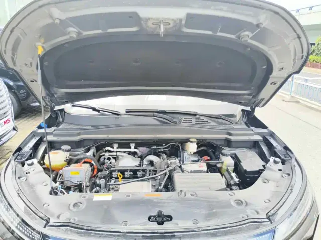 Dongfeng Aeolus L8 — Фото автомобиля 9