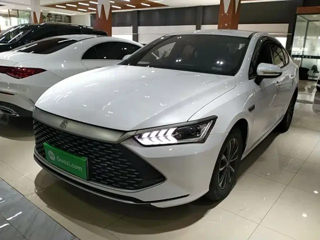 Фотография автомобиля — BYD Qin PLUS