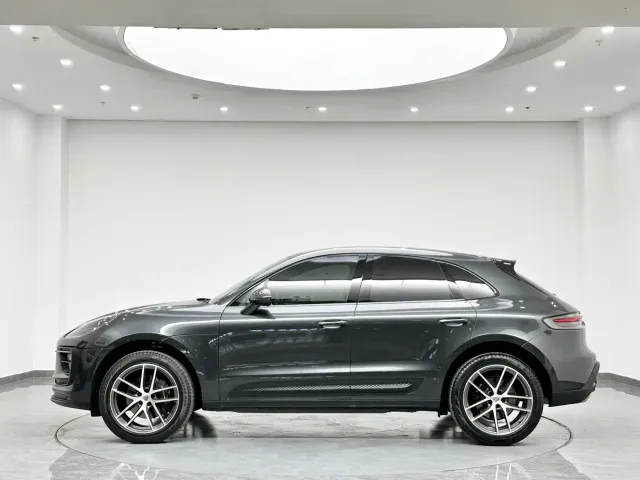 Porsche Macan — Фото автомобиля 5