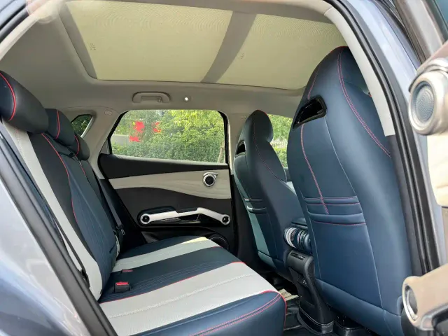 BYD Yuan PLUS — Фото автомобиля 10