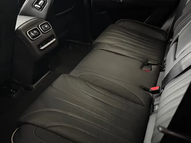 Chery Tiggo 9 — Фото автомобиля 24