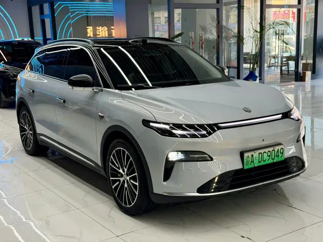 Leapmotor C11 — Фото автомобиля 3