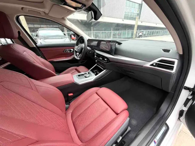 BMW 3 Series — Фото автомобиля 4