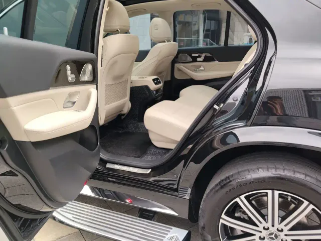 Mercedes-Benz GLE-Class — Фото автомобиля 7