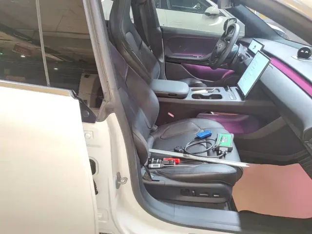 Nio ET5 Touring — Фото автомобиля 24