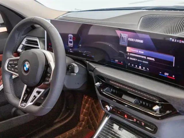 BMW 3 Series — Фото автомобиля 23