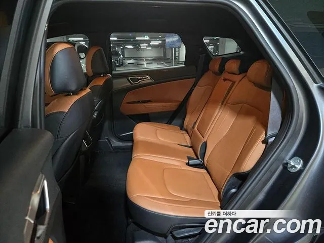 Kia Sportage Sportage 5-е поколение Бензин 1.6 турбо 2WD — Фото автомобиля 19