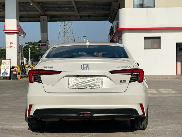 Honda Integra — Фото автомобиля 5