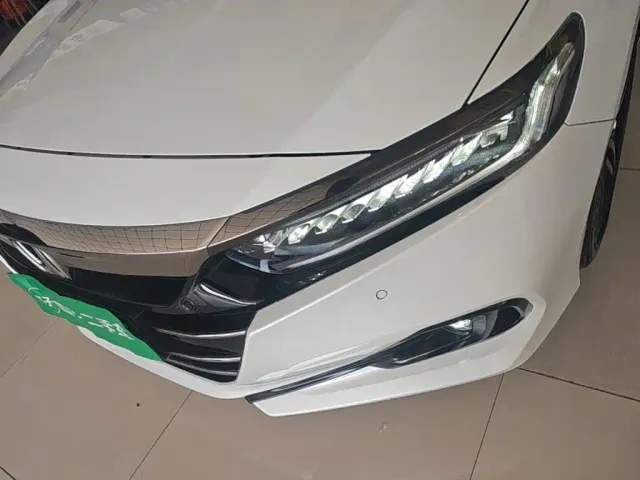 Honda Accord — Фото автомобиля 23
