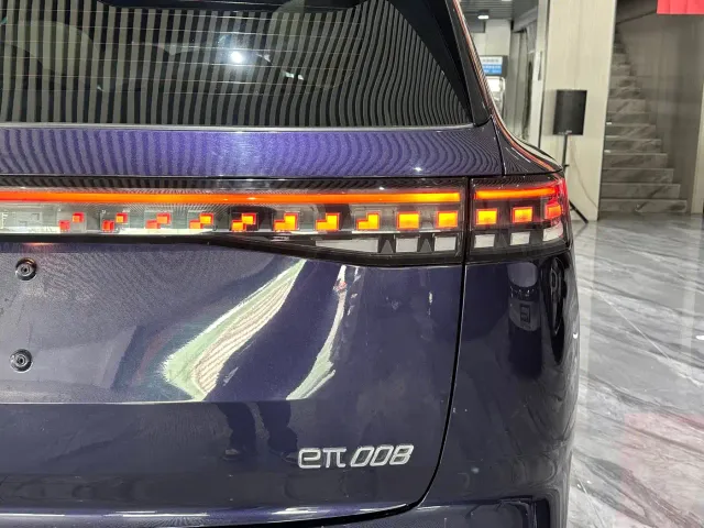 Dongfeng eπ 008 — Фото автомобиля 28