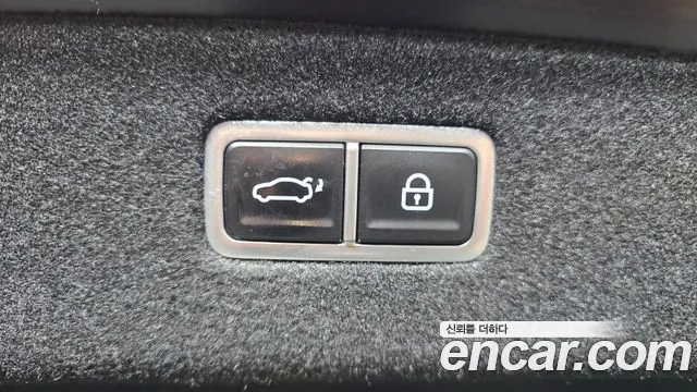 Genesis G90 RS4 — Фото автомобиля 24