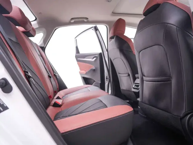 Changan Eado — Фото автомобиля 26