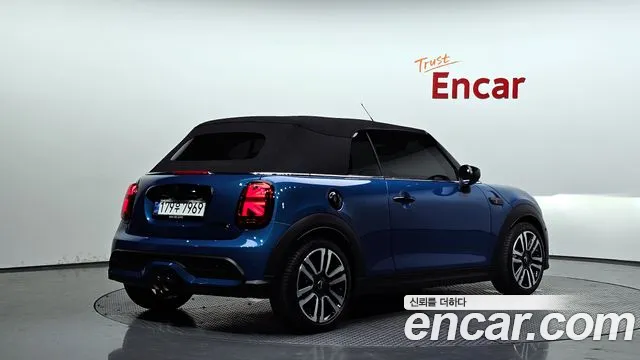 Mini Cooper Convertible — Фото автомобиля 20