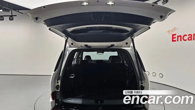 Hyundai Santafe Santa Fe (MX5) Бензин 2.5T 2WD — Фото автомобиля 14