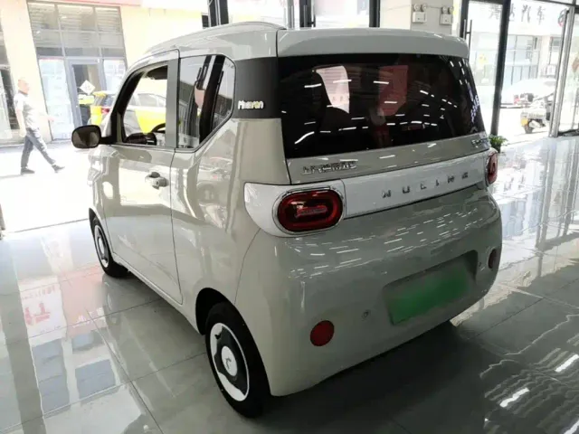 Wuling Hongguang Mini EV — Фото автомобиля 4