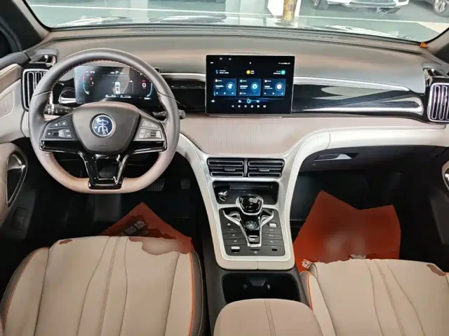 BYD Song Pro — Фото автомобиля 9