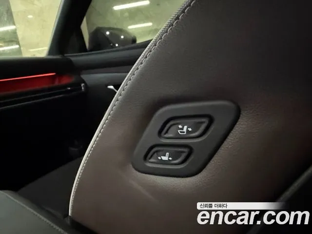 Hyundai Tucson Новый Tucson (NX4) Бензин 1.6 турбо 2WD — Фото автомобиля 8