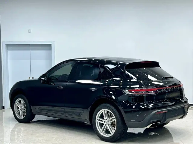 Porsche Macan — Фото автомобиля 4
