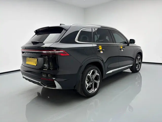 Geely Xingyue L — Фото автомобиля 4