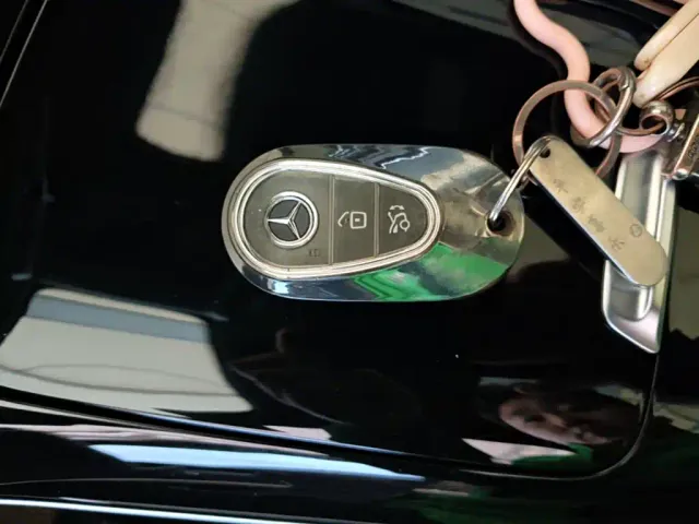Mercedes-Benz C-Class — Фото автомобиля 8