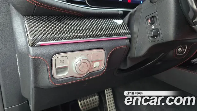Mercedes-Benz GLE-Class — Фото автомобиля 4