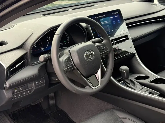 Toyota Avalon — Фото автомобиля 6