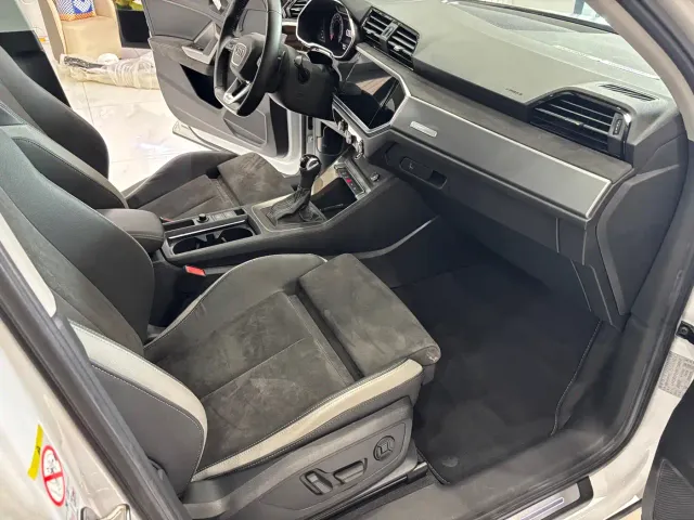 Audi Q3 — Фото автомобиля 13