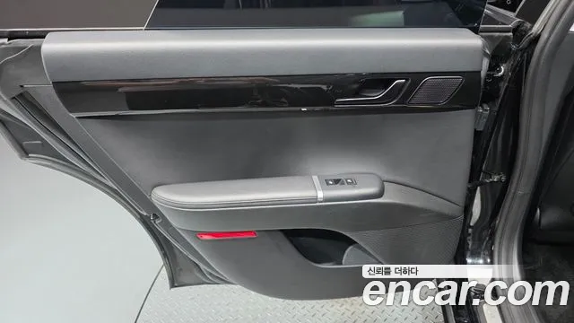 Hyundai Grandeur GN7 — Фото автомобиля 14