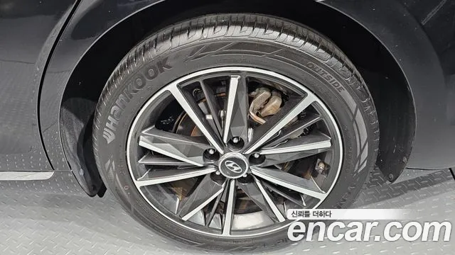 Hyundai Grandeur Grandeur (New) — Фото автомобиля 6