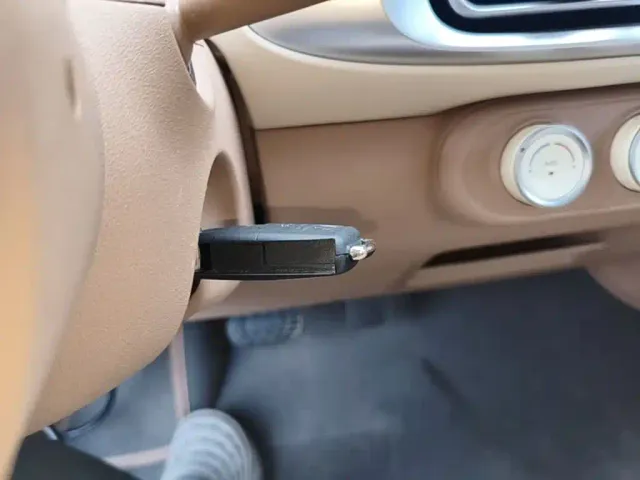 Wuling Hongguang Mini EV — Фото автомобиля 8