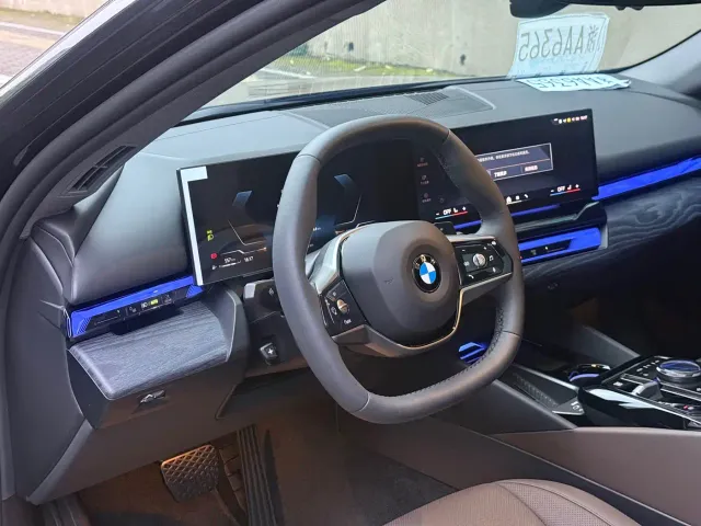 BMW 5 Series — Фото автомобиля 7