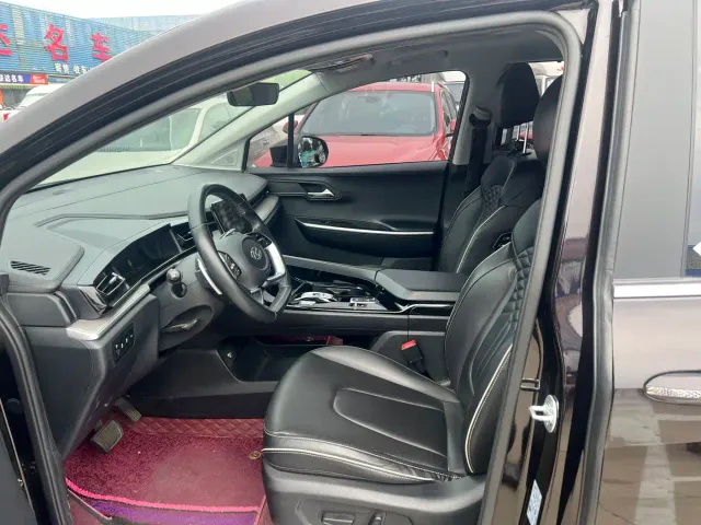 Hyundai Custo — Фото автомобиля 5