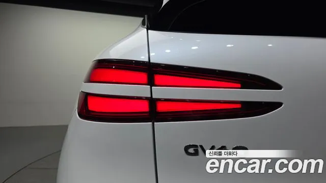 Genesis GV60 — Фото автомобиля 21