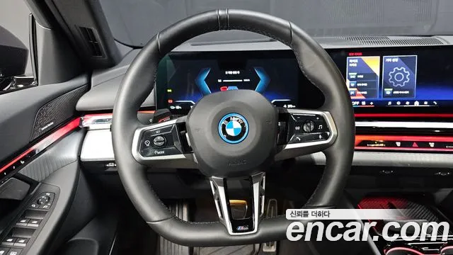BMW i5 — Фото автомобиля 13