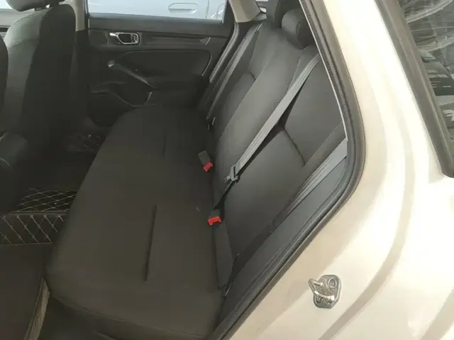 Honda Civic 2023 240TURBO CVT Dynamic Edition — Фото автомобиля 16