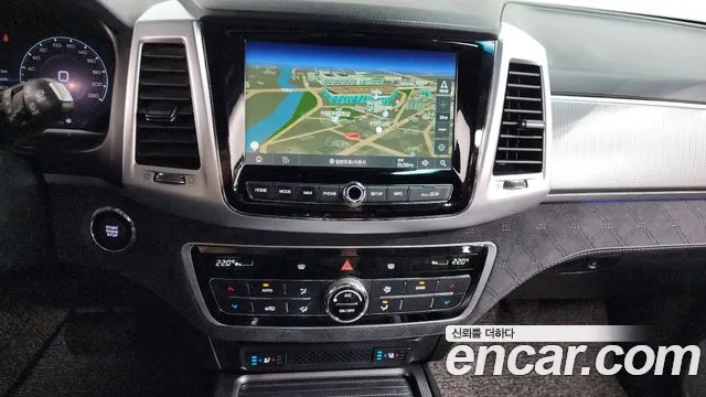 KG_Mobility_Ssangyong Rexton All Rexton Дизель 2.2 4WD — Фото автомобиля 14