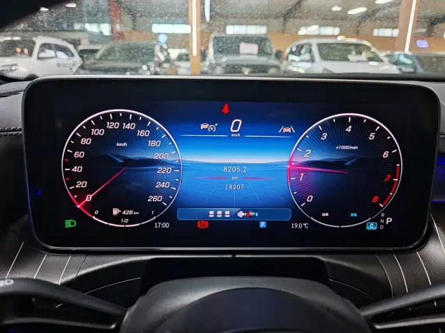 Mercedes-Benz C-Class — Фото автомобиля 5