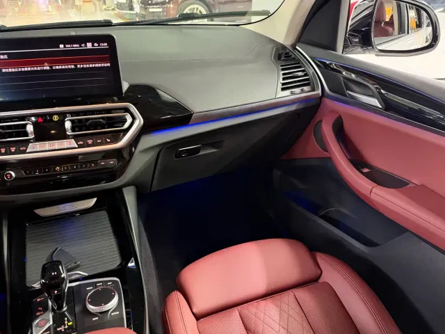BMW X3 — Фото автомобиля 13
