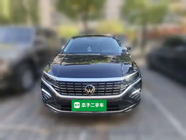 Volkswagen Passat — Фото автомобиля 2