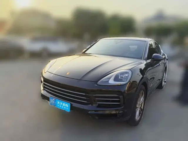 Фотография автомобиля — Porsche Cayenne