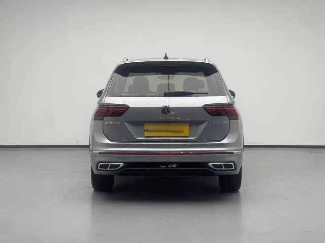 Volkswagen Tiguan L — Фото автомобиля 6